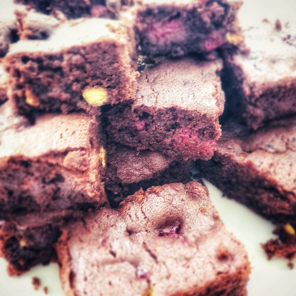 White Chocolate and Raspberry&nbsp;Brownies